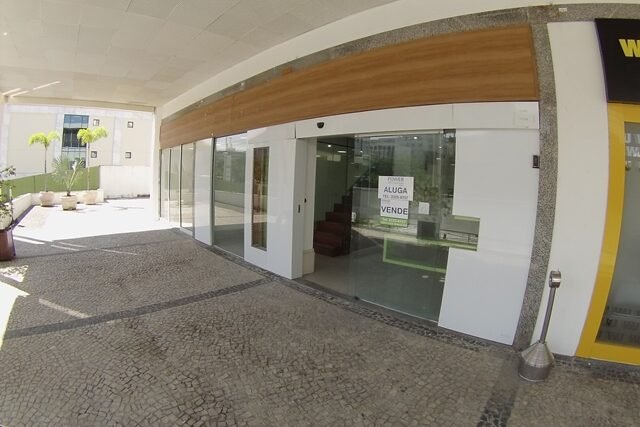 Conjunto comercial à venda com 130 m², jirau completo, pronto para uso – RJLO0375